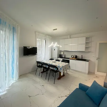 Caruggio Albycocco - Exclusive Apartment Alassio